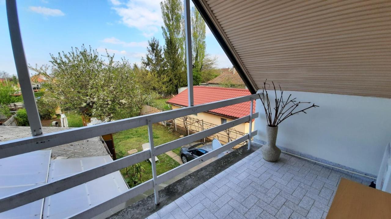 Ferienwohnung Magdalena Haz Balatonlelle Exterior foto