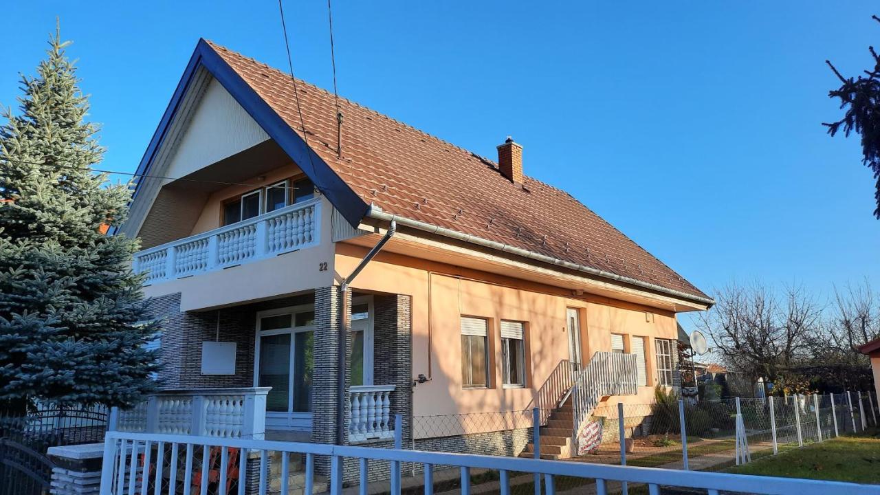 Ferienwohnung Magdalena Haz Balatonlelle Exterior foto